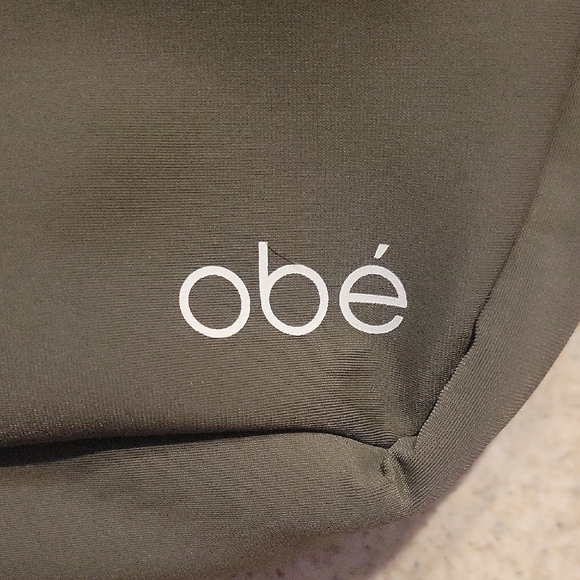 OBE Green Woman's Waist Pack NWOT - Picture 3 of 6